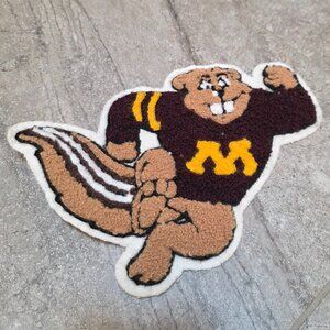 Minnesota Golden Gophers Vintage Embroidered sew on 9” X 6” large fuzzy